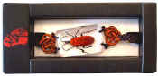 3C1050j armband met rood insect.jpg (20091 bytes)